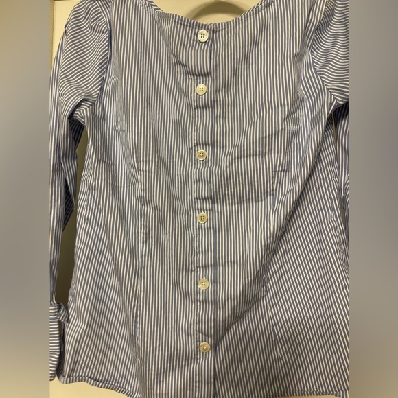 Talbots blouse with button back and tie detail at cuffs - Picture 4 of 4